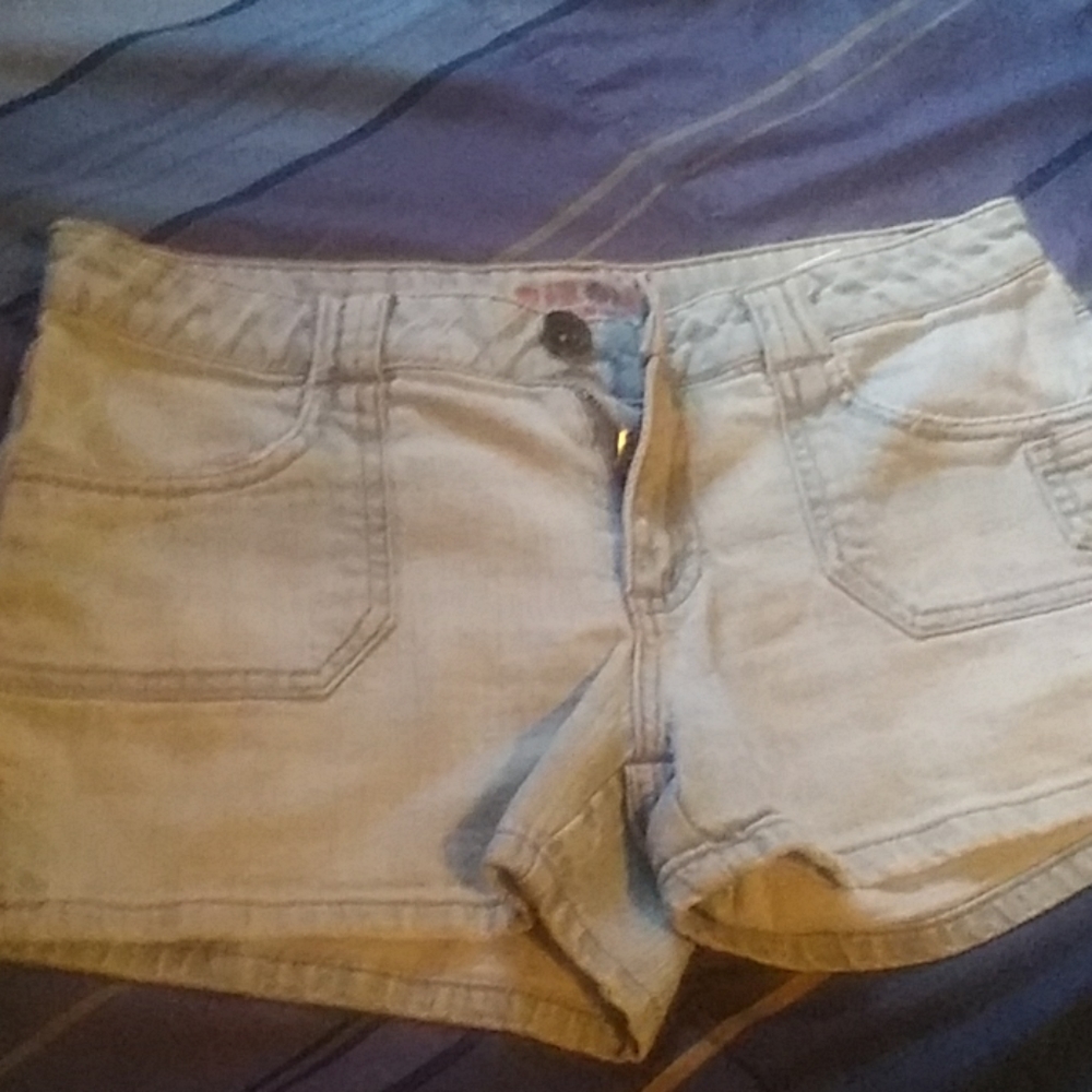 Short's